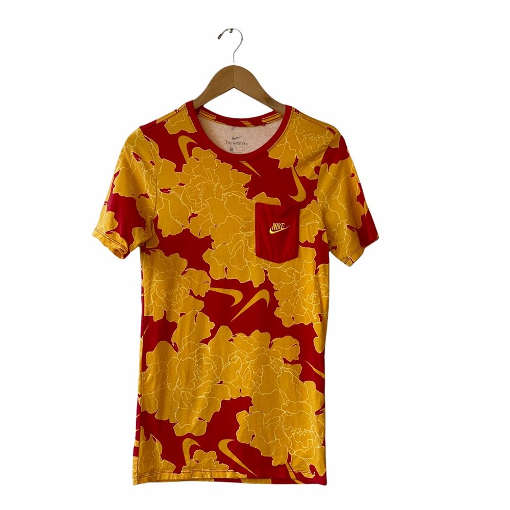 Nike Hawaiian Print T Shirt Size S *Unique* Yellow Red Floral Pocket Logo - Picture 1 of 9